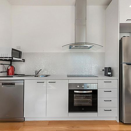 Comfy Studio With Shared Backyard Near Racecourse Carnegie 外观 照片